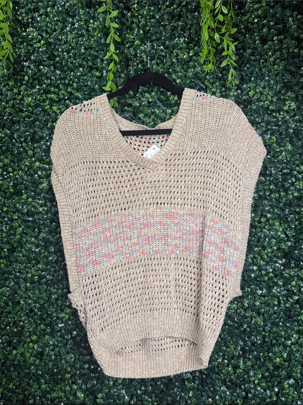 Vintage Beige Open-Knit V-Neck Sweater Vest with Pastel Stripe